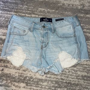 Hollister Size 5/27W Jean Shorts